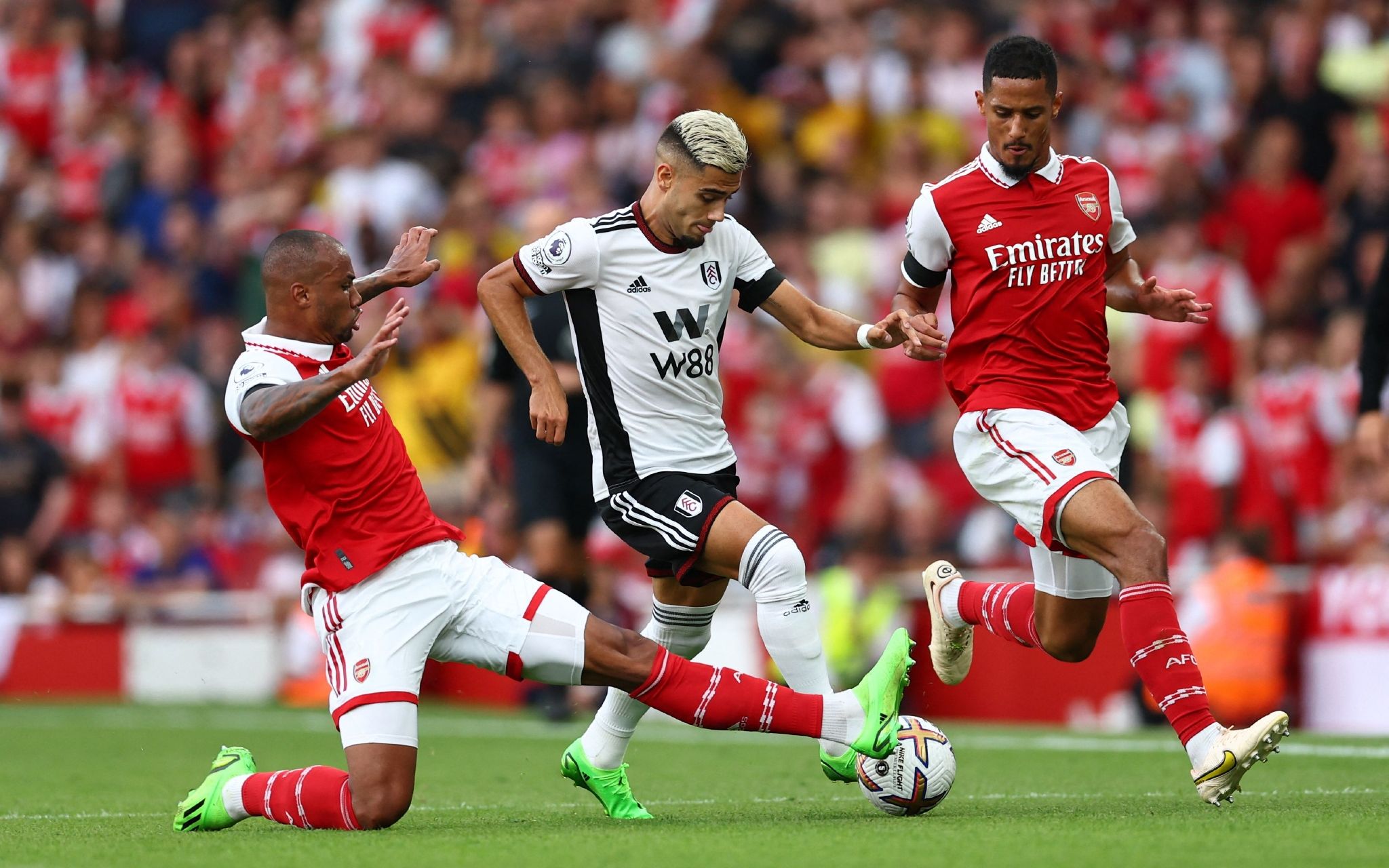 也重塑了前 也重塑了前